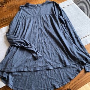 Lululemon High Low long sleeve top